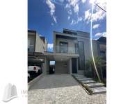 mosaico casa sobrado, no bairro Cesar de Souza, na cidade de Mogi das Cruzes mosaico casa Cesar de Souza