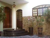 fachada casa sobrado, no bairro Vila Lavínia, na cidade de Mogi das Cruzes fachada casa Vila Lavínia